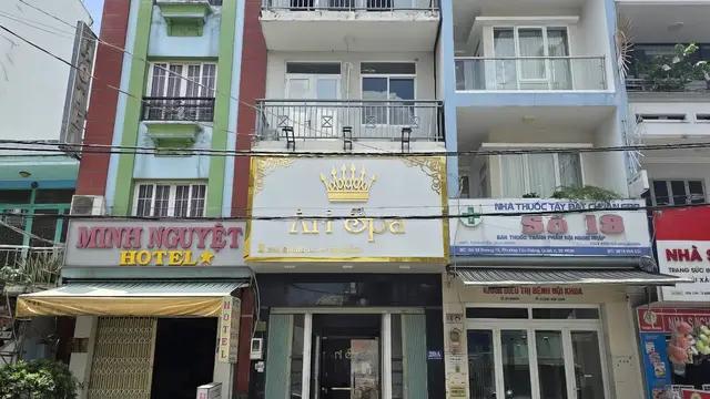 호치민 아리 스파
